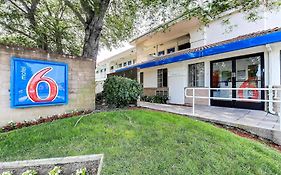 Motel 6 in Pinole Ca